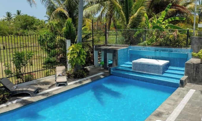 Zona Hotelera House | Casa Coco - 4BR Villa, Private Pool in Hotel Zone
