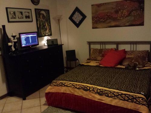 Collecchio Apartment | Pet-Friendly Retreat at Casa Collecchio with Hot Tub Access
