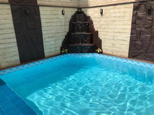 Jardim Iate Clube House | Inviting Casa with Pool and Hot Tub in Balneário Camboriú