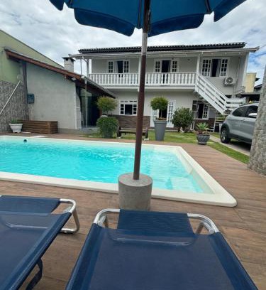 Jardim Iate Clube House | Idyllic Casa com piscina in Balneário Camboriú - 10/10 Rating