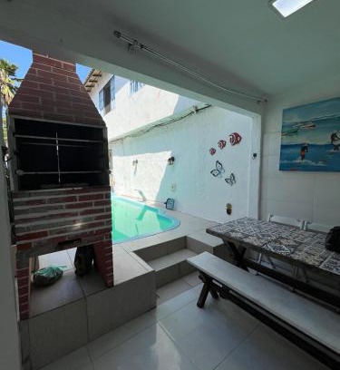 Ossos Apartment | Casa com piscina a 70 metros do mar