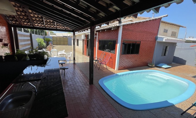 Foz do Iguacu House | Inviting Casa com Piscina e Gourmet Areas in Foz do Iguaçu