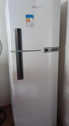 Guaira House | Casa com piscina
