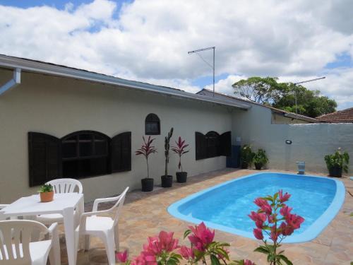 Pontal do Parana House | Relaxing Casa Oásis Steps from the Ocean with Pool & Views