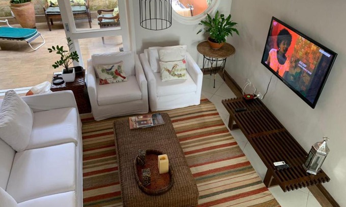 Camburi House | Relax at Casa com Piscina e Churrasq, Praia de Camburí