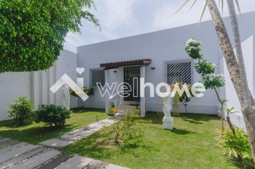 Abrantes House | Relaxing Getaway with Pool & Grill in Camaçari