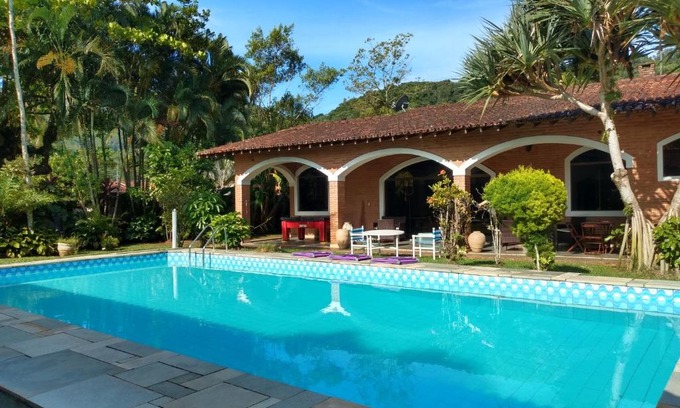Pereque House | Idyllic Casa with Pool in Exclusive Guarujá Community