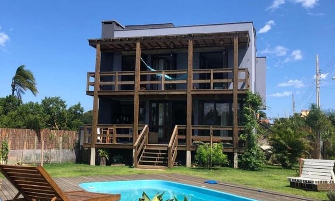 Ibiraquera House | Cozy Casa com Vista da Lagoa with Private Beach Access