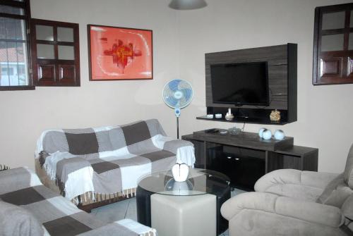 Catole House | Comfortable Casa with Wi-Fi & BBQ in Campina Grande
