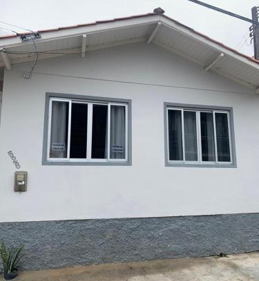 Governador Celso Ramos House | Pet-Friendly Casa Completa Near Palmas Beach & Ocean Views