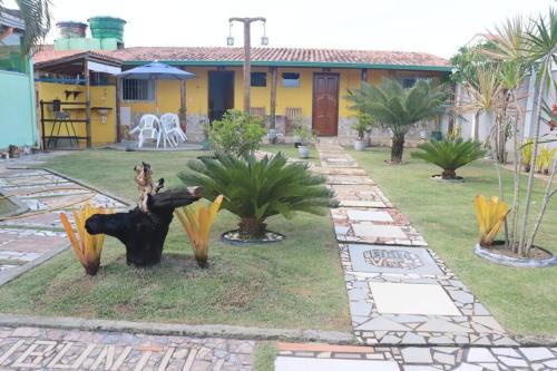 Prado House | Pet-Friendly Retreat: Casa Emídio Hospedaria Recanto da Rosa