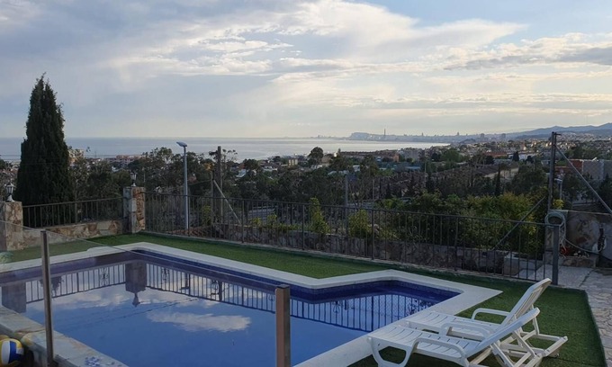 Teia Villa | Beautiful Casa with Garden and Breathtaking Views