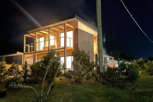 Balneario Buenos Aires House | Oceanfront Casa con Vista al Mar - Guest Rated 10/10