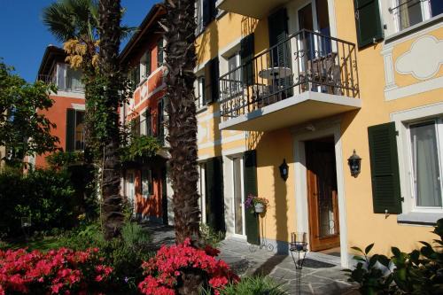 Brissago Bed & Breakfast | Discover Casa Concerto: Oceanfront Retreat with Spa Amenities