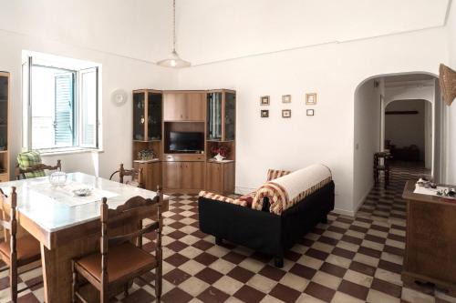 Modica Apartment | Discover Casa Concetta: Family-Friendly Getaway with High Ratings
