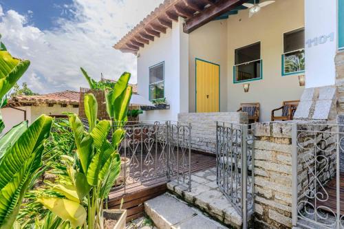 Cabore Apartment | Elegant Casa Condominio Piccola Paraty: Family-Friendly Stay