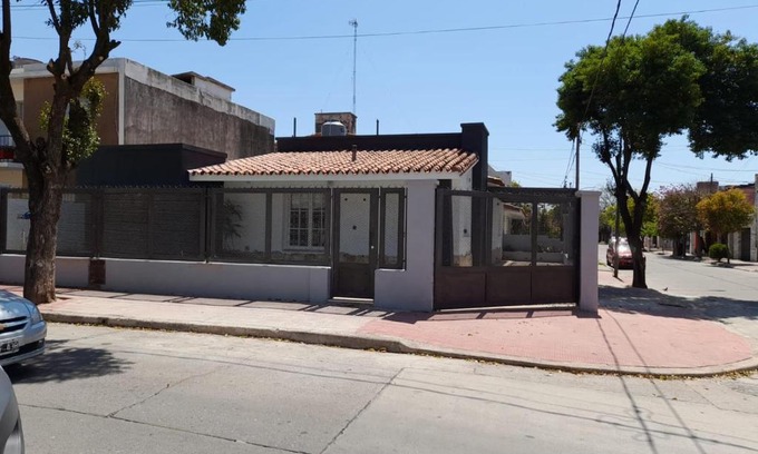 Cordoba House | Pet-Friendly CASA CONFORTABLE II with Perfect 10 Rating