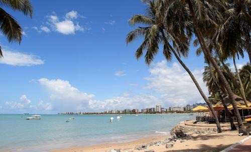 Ponta do Mangue House | Oceanview Retreat: Family & Pet-Friendly Stay in Maragogi