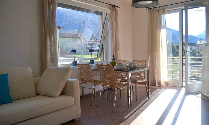 Colico Piano Apartment | Seaview Oasis: Casa Conte Apartment with Balcony & More