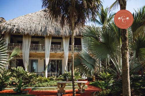 Monterrico Villa | Relax at Casa Cori Cori: Oceanfront Retreat in Monterrico