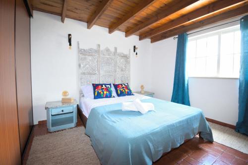 Algoz House | Family-Friendly Getaway at Casa Coriska - Rated 9.9/10