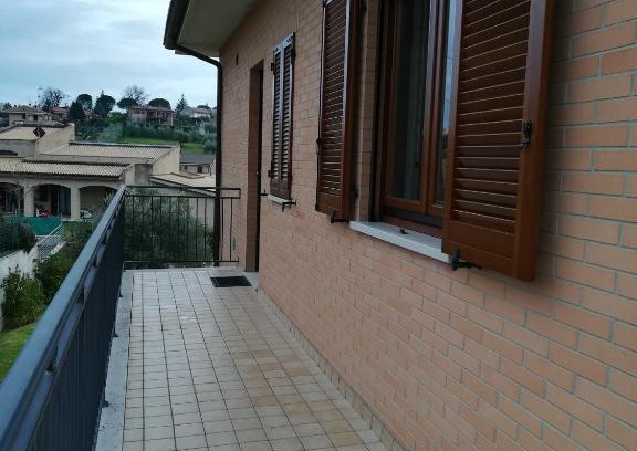 Macerata Bed & Breakfast | Budget-Friendly Retreat at Casa Corneto - 8/10 Ratings