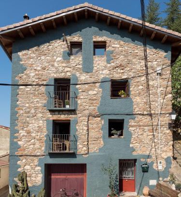 Benabarre Ski Chalet | Casa Cosialls: Family & Pet-Friendly Retreat Rated 9.1