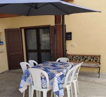 Alcamo House | Pet-Friendly Getaway at Casa Costantino - Rated 9.5/10
