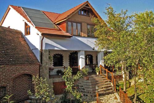 Saliste Villa | Exceptional Casa Crina: Oceanfront Retreat with Top Amenities