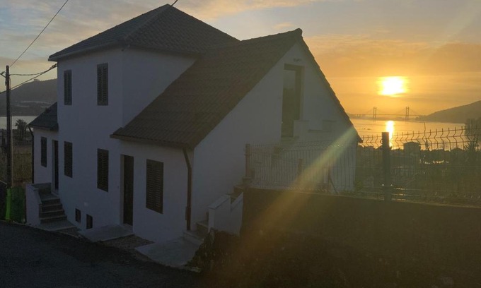 Redondela Cabin | Pet-Friendly Casa Cuartel with Ocean View and High Rating