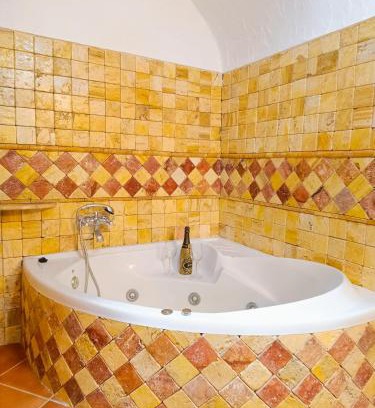 Alcudia de Guadix House | Experience Casa Cueva: The Royal Andalusian Cave Retreat