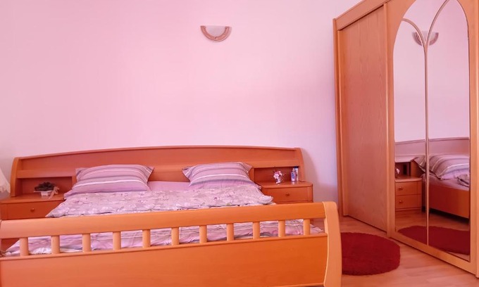 Resita House | Family-Friendly Getaway at Casa Dănuț Hotel