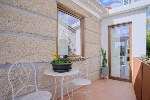 Queira House | Casa D'Alice: Pet-Friendly Retreat with High Guest Ratings