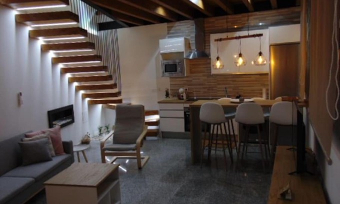 San Martin de Valdeiglesias House | Dreamy Casa de Ensueño: Family and Pet-Friendly Retreat