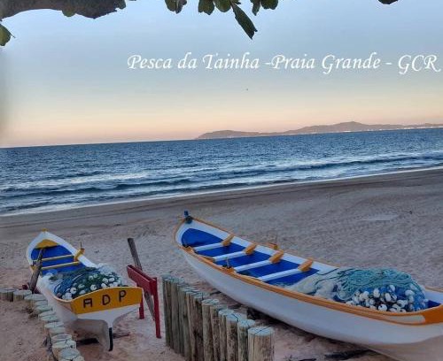 Governador Celso Ramos House | Experience Ocean Views at Casa da Ana e Zé - Rated 9/10