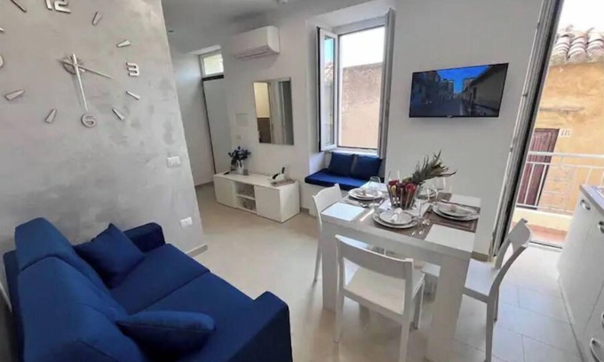 Pizzo House | Cozy Casa 'da Annunziata' Just Steps from the Sea