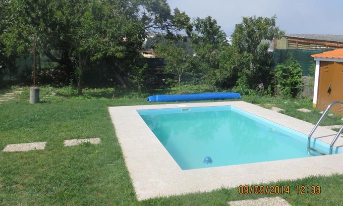 Espinho Ski Chalet | Casa da Avó: Oceanfront Retreat 2 kms from the Beach