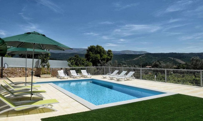 Codecoso House | Unforgettable Stay at Casa da Caneleira with Private Pool