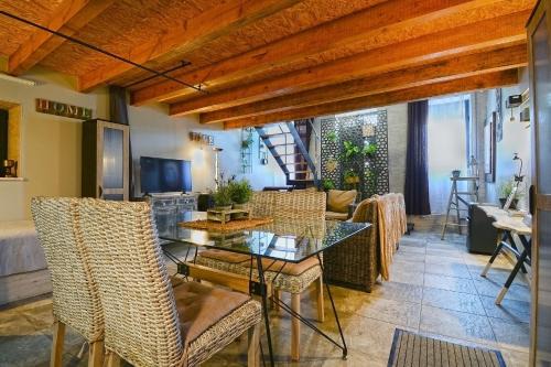 Cacia House | Family-Friendly Stay at Casa da Escola - Rated 9.1/10!