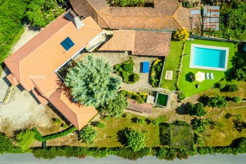 Paredes House | Oceanfront Getaway at Casa da Guarda de Fora - 4 Star Retreat