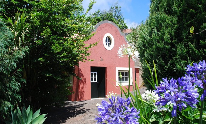 Ponta do Pargo House | Top-Rated Casa da Muda Cottage with Ocean View & Pool