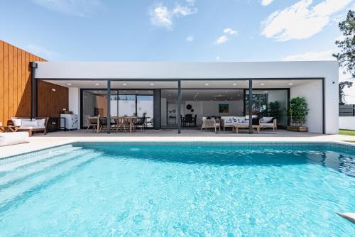 Sao Simao House | Experience Casa da Oliveira in Azeitão: Rated 9.6/10