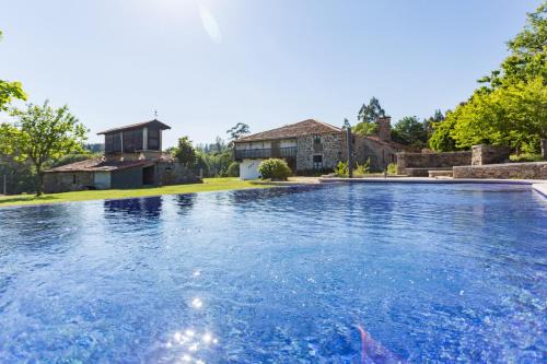 Catasol Resort | Cozy Stay at Casa da Ponte de Penas with Ocean Views
