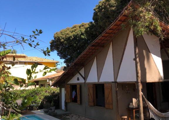 Serra do Cipo Ski Chalet | Oceanfront Bliss at Casa da Rê - 4 Star with Pool & Pets