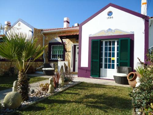 Zambujal de Cima House | Oceanfront Escape at Casa da Ribeira, Rated 9.5/10