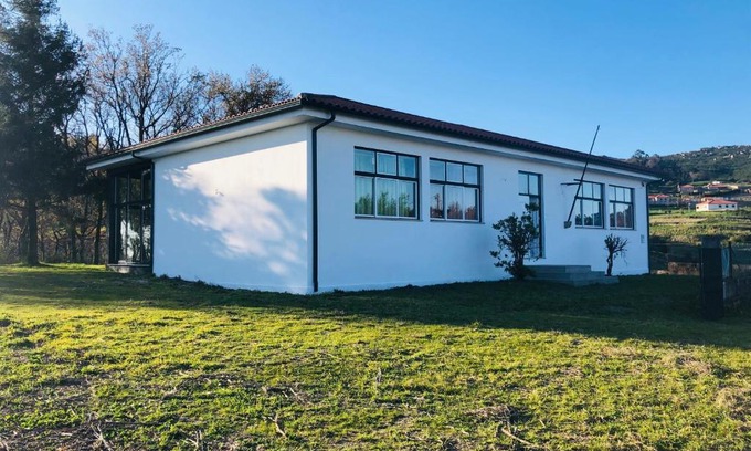 Refoios do Lima House | Casa da Vacariça: Ideal for Large Groups and Families