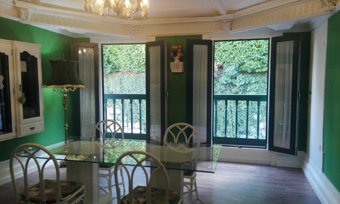 Vila Real Apartment | Kid-Friendly Retreat at Casa da Varanda Verde: Rated 9.1