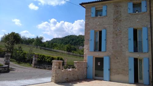 Castelcucco House | Casa Daisy: Guest Rated 9/10 with Breakfast & Hot Tub