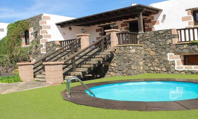 La Asomada House | Discover Casa Daniela: 4-Star Family-Friendly Retreat