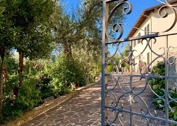 Malcesine Apartment | Casa Daniela: Pet-Friendly Retreat with a 9/10 Guest Rating